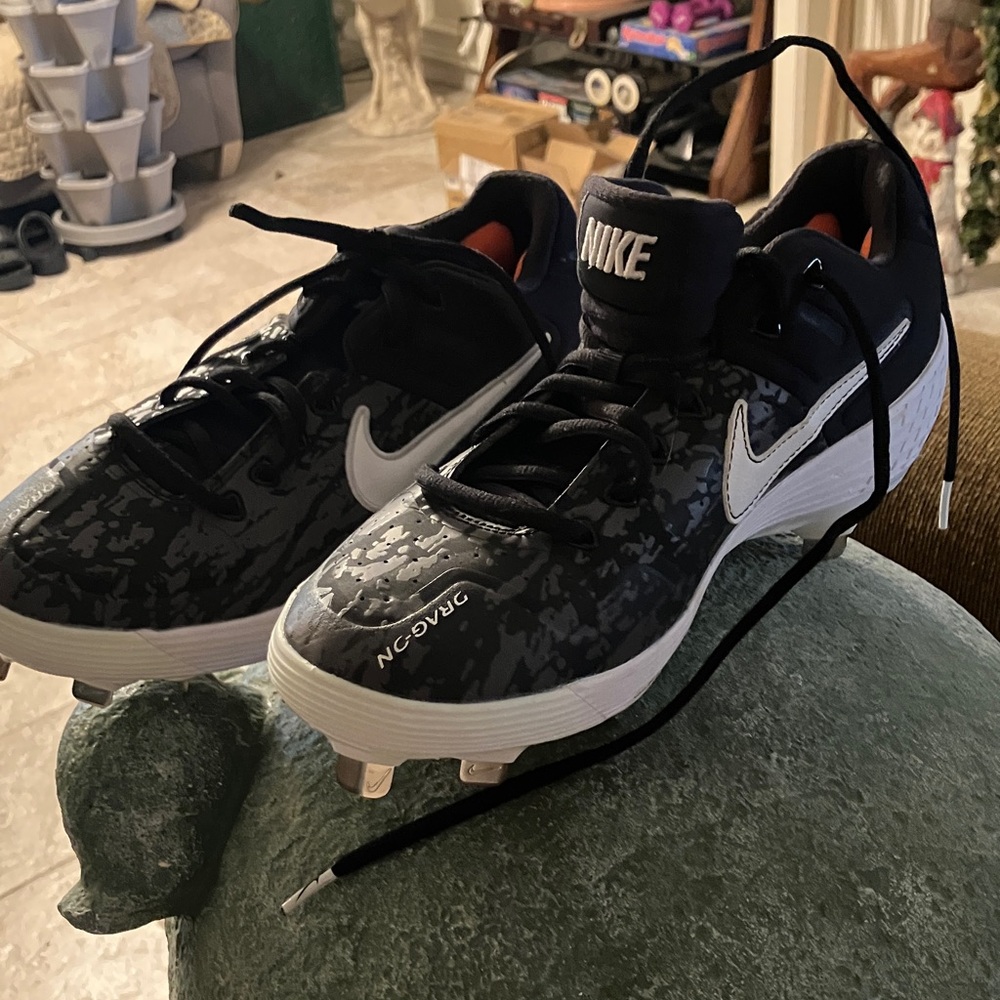 Nike Woman’s Black & Grey Camouflage Alpha Huarache Elite 2 Softball Cleats US9 - Picture 2 of 7